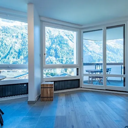 Charming With Balcony And View In *